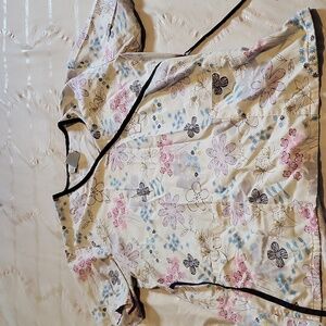 Floral scrub top